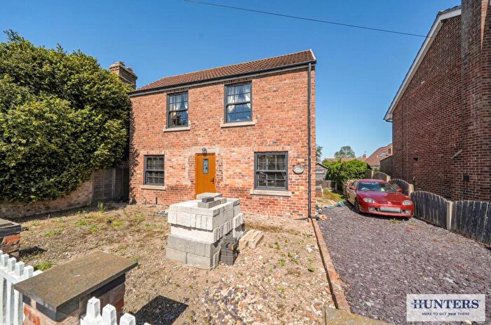 4 Bedroom Detached House For Sale In High Street, Barmby-On-The-Marsh, Goole, DN14