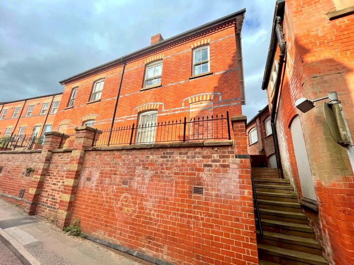 2 Bedroom Apartment To Rent In Hardy Street, Kimberley, NG16