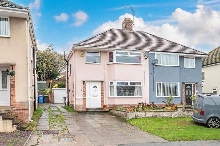 3 Bedroom Semi Detached House For Sale In Meadway Close, Kettering, NN15