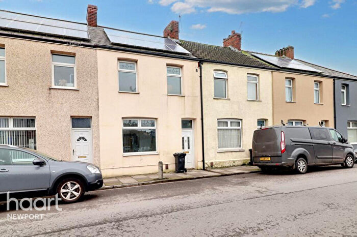 3 Bedroom Terraced House To Rent In Albany Street, Newport, NP20