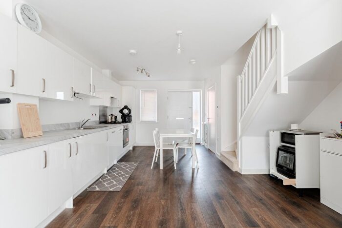 2 Bedroom Semi-Detached House For Sale In Crop Leaze, Stoke Gifford, Bristol, BS34