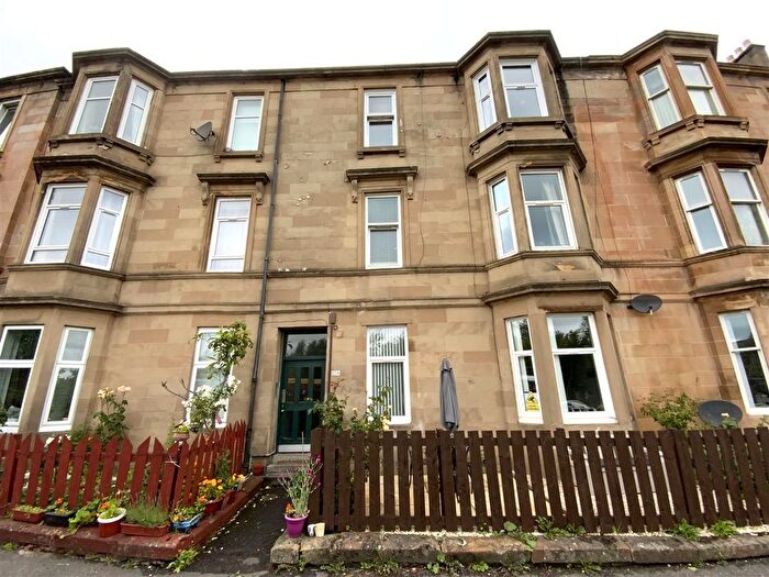 2 Bedroom Flat To Rent In Darnley Street, Pollokshields, Glasgow, G41