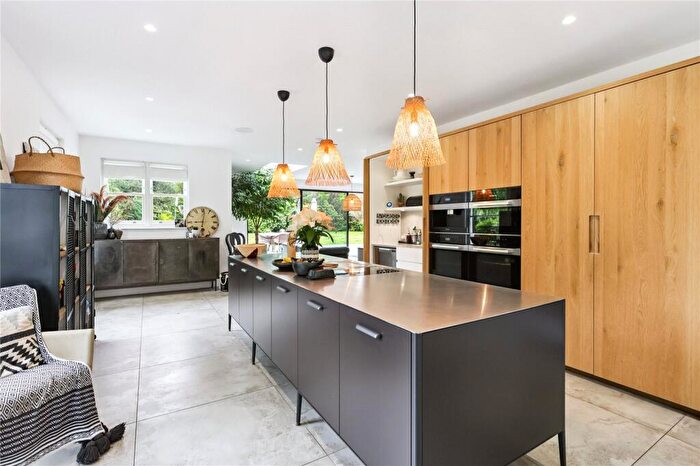 5 Bedroom Detached House To Rent In Burhill, Walton-on-Thames, Surrey, KT12