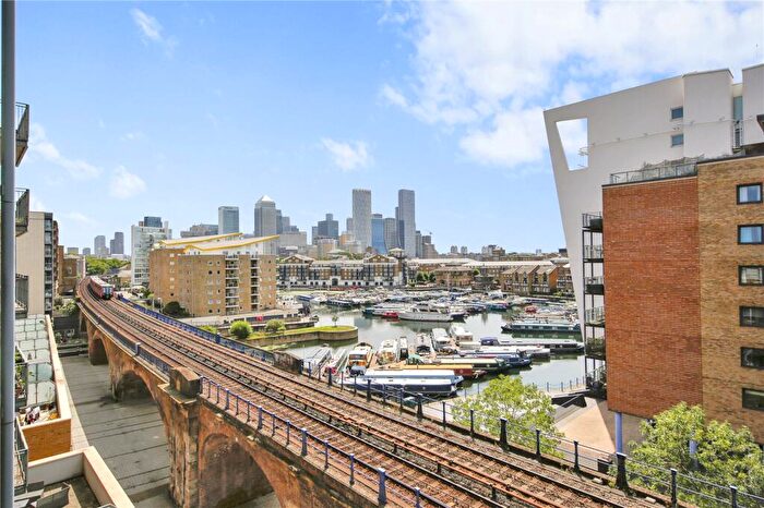 2 Bedroom Apartment For Sale In Zenith House, E14