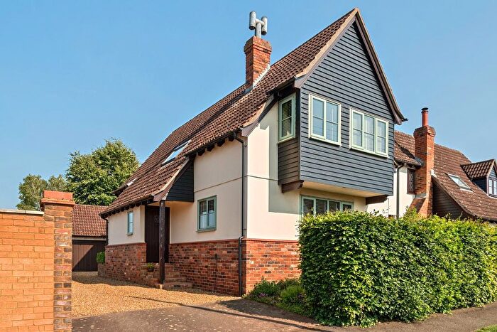 4 Bedroom Detached House For Sale In Everton Road, Potton, SG19