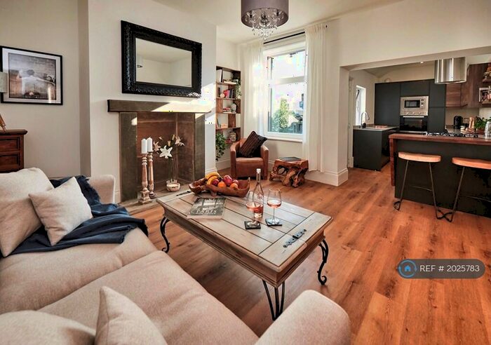 3 Bedroom End Of Terrace House To Rent In Hill Street, Colne, BB8