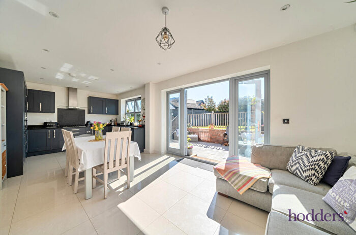 3 Bedroom Semi Detached House For Sale In Addlestone, Surrey, KT15