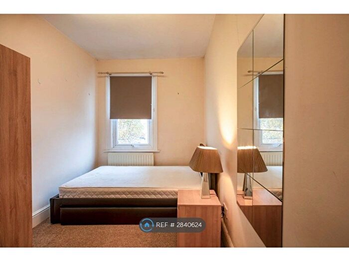 4 Bedroom Terraced House To Rent In Hereward Road, London, SW17