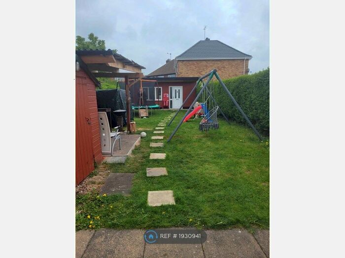 3 Bedroom Semi-Detached House To Rent In Northfield Avenue, Wigston, LE18