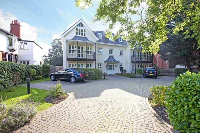 2 Bedroom Apartment To Rent In River Road Taplow, SL6
