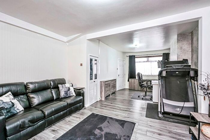 3 Bedroom Terraced House For Sale In Grosvenor Road, Wavertree, Liverpool, L15