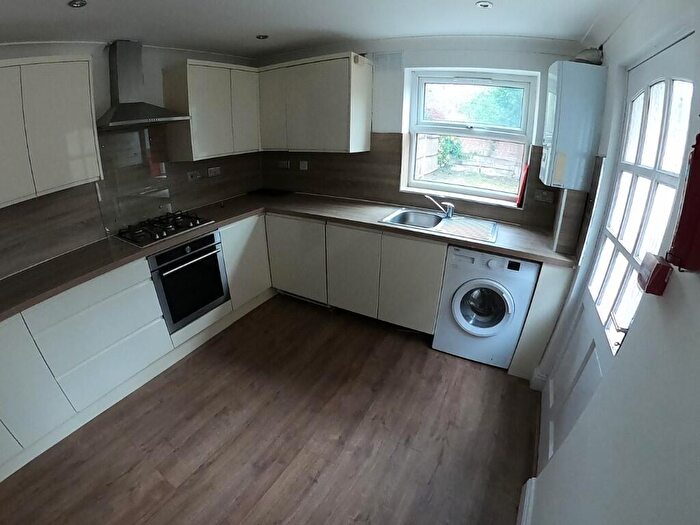 3 Bedroom Terraced House To Rent In Inverine Road, London, SE7
