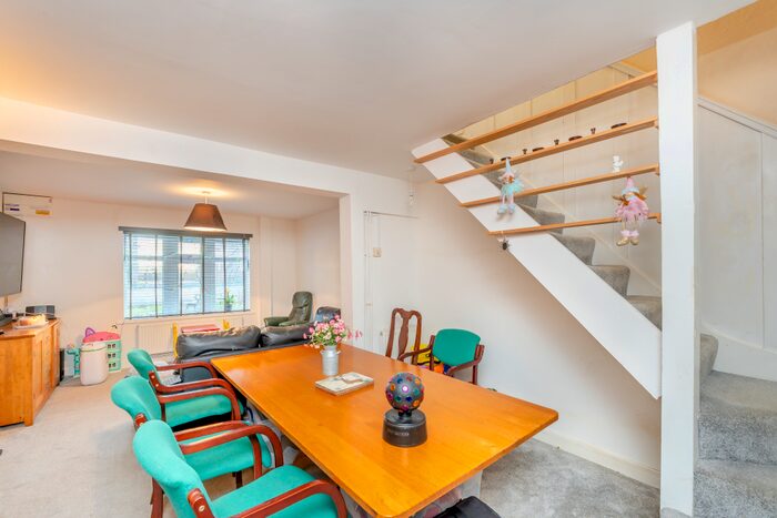 2 Bedroom Semi-Detached House For Sale In Bourne Road, PE11