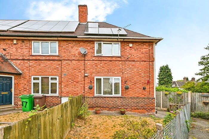 3 Bedroom End Terrace House For Sale In Arklow Close, Nottingham, NG8