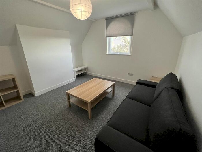 1 Bedroom Flat To Rent In Eccles Old Road, Salford, M6