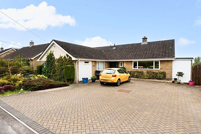 3 Bedroom Bungalow For Sale In Lower Ansford, Castle Cary, BA7