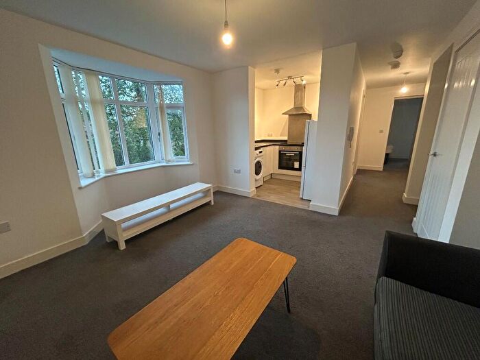 1 Bedroom Apartment To Rent In Millbeck House, Oakdale Road, NG5