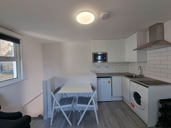 1 Bedroom Maisonette To Rent In Belmont Road, Tottenham, N15