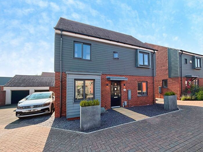 3 Bedroom Detached House For Sale In Grice Lane, Telford, TF3