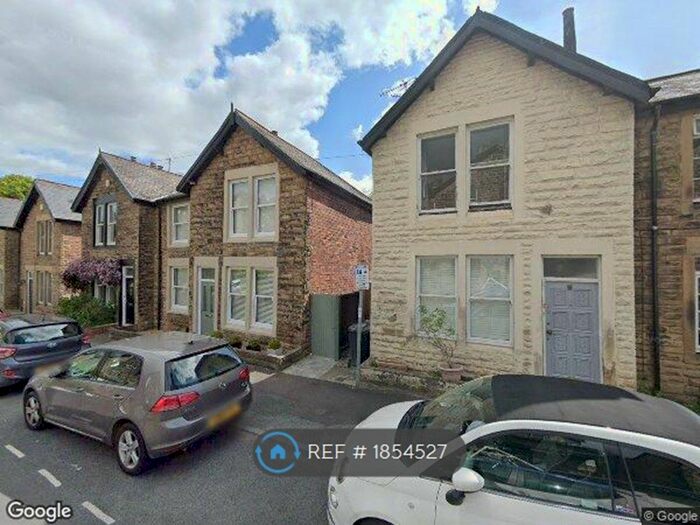 1 Bedroom Flat To Rent In Valley Mount, Harrogate, HG2