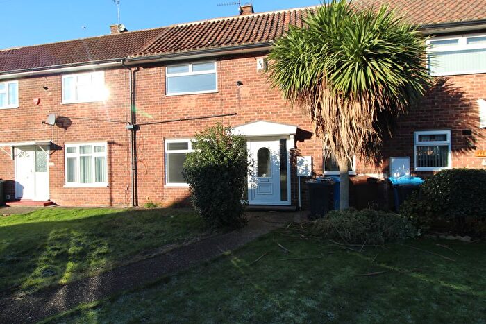 2 Bedroom Terraced House To Rent In Amethyst Road, Hull, HU9