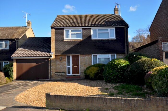 4 Bedroom Detached House For Sale In Saxon Way, Saffron Walden, CB11