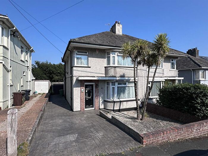 3 Bedroom Semi Detached House For Sale In Howard Road, Plymouth, PL9