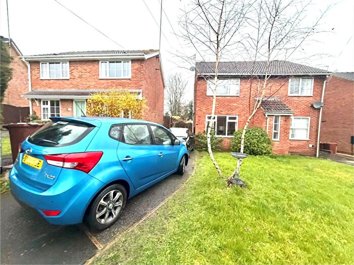 2 Bedroom Semi Detached House For Sale In Miller Garth, Ackworth, Pontefract, West Yorkshire, WF7