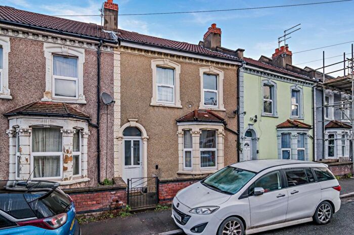 2 Bedroom Terraced House For Sale In Berwick Road, Bristol, BS5