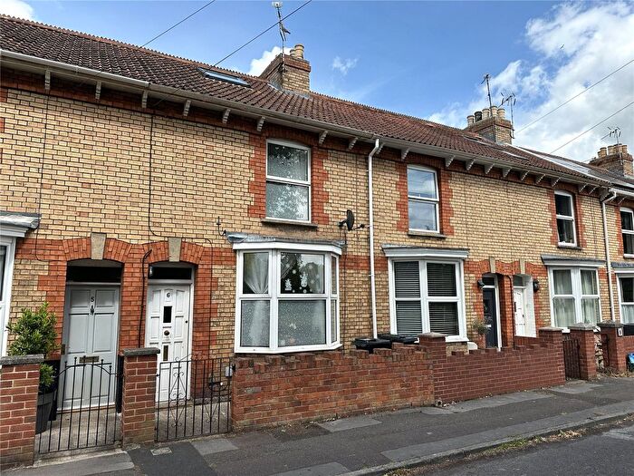 3 Bedroom Terraced House To Rent In Clarence Street, Taunton, Somerset, TA1