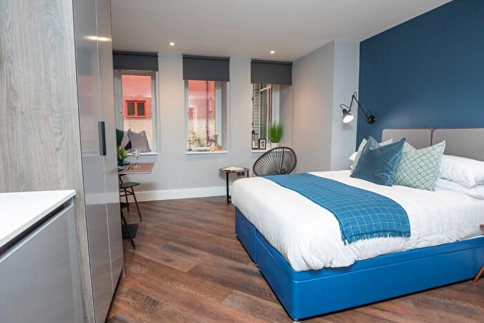 1 Bedroom Apartment To Rent In Princess Street, Manchester, Greater Manchester, M1