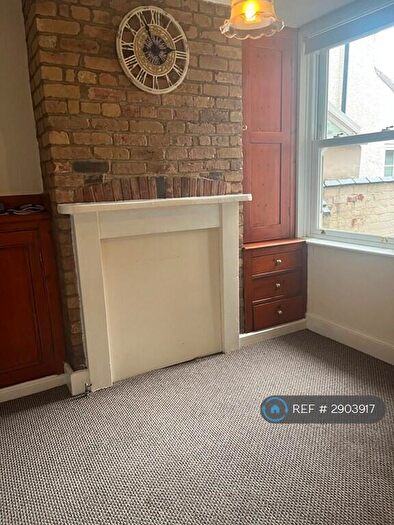 2 Bedroom Terraced House To Rent In Oxford St, Rugby, CV21