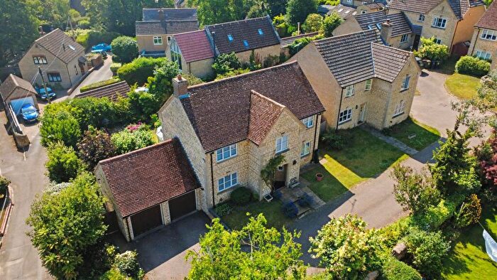 4 Bedroom Detached House For Sale In Hillstone Court, Stanwick, NN9