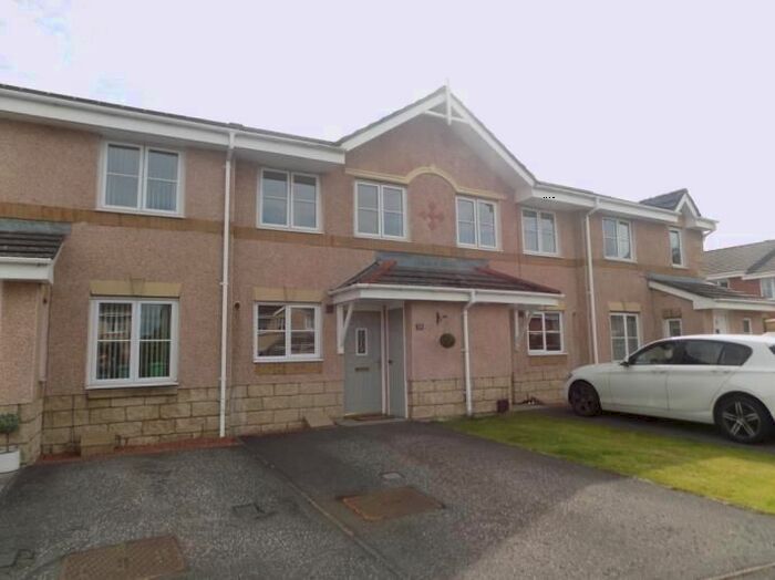 2 Bedroom Terraced House To Rent In Inverewe Place, Dunfermline, KY11
