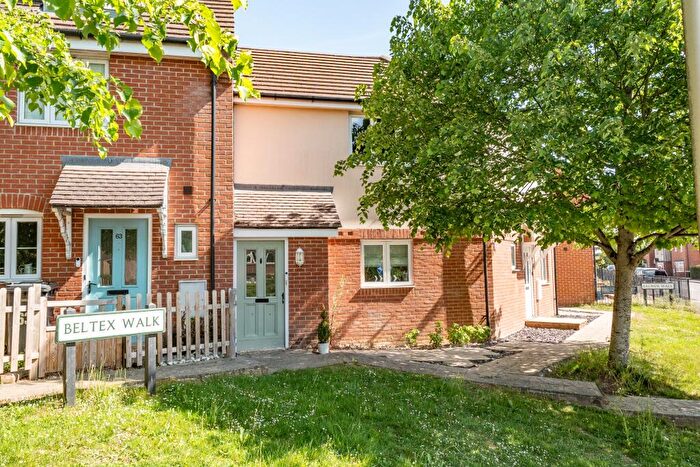 2 Bedroom Maisonette For Sale In Beltex Walk, Andover, SP11