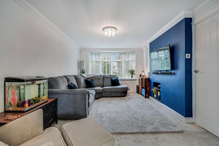 3 Bedroom Terraced House For Sale In Watchouse Road, Galleywood, Chelmsford, CM2