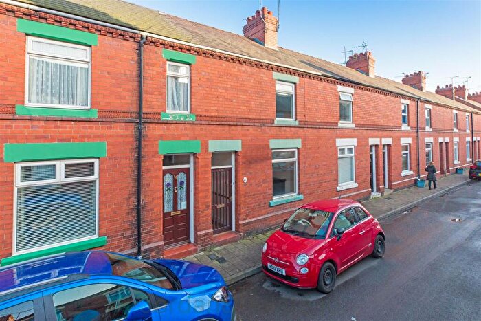 3 Bedroom Terraced House To Rent In West Street, Hoole, Chester, Cheshire, CH2