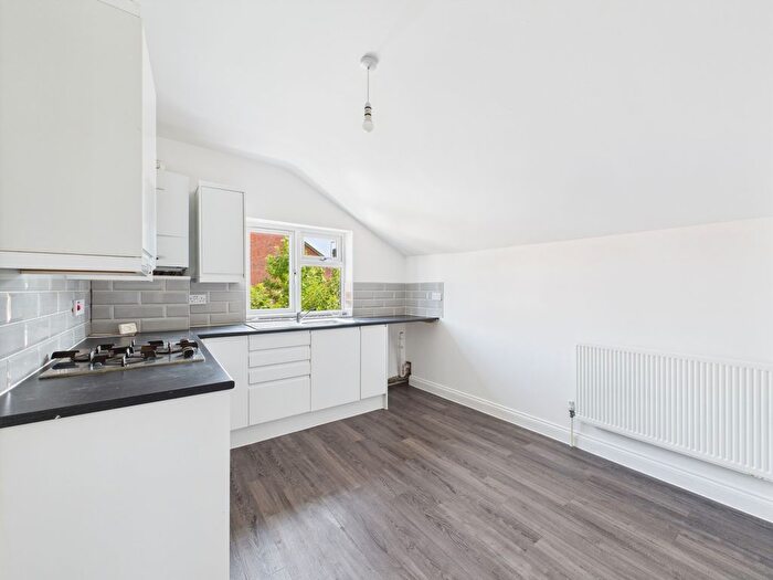 2 Bedroom Flat To Rent In Hatherley Road, Gloucester, GL1