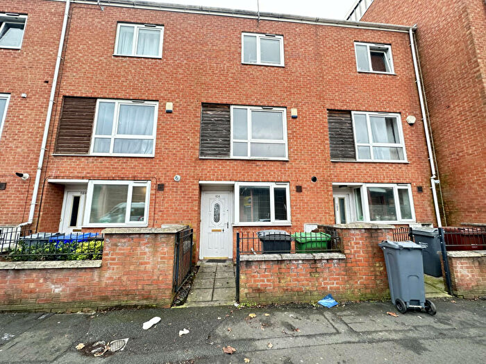 4 Bedroom Terraced House To Rent In Stockport Road, Manchester, M13