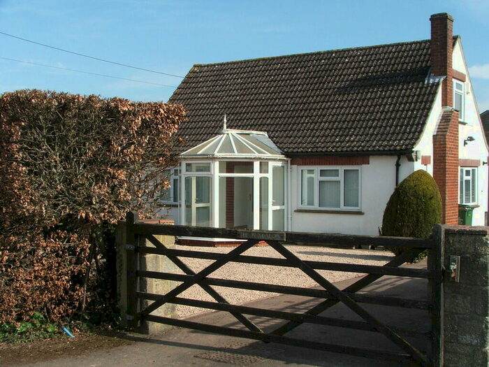 3 Bedroom Detached Bungalow To Rent In Newlands Green, Kington Langley, SN15