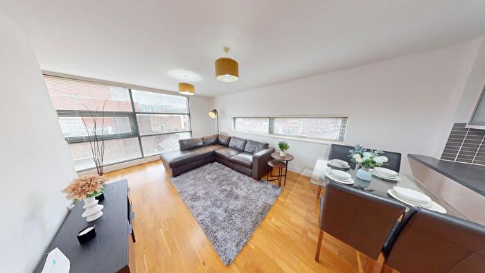 2 Bedroom Flat To Rent In Colquitt Street, Liverpool, L1