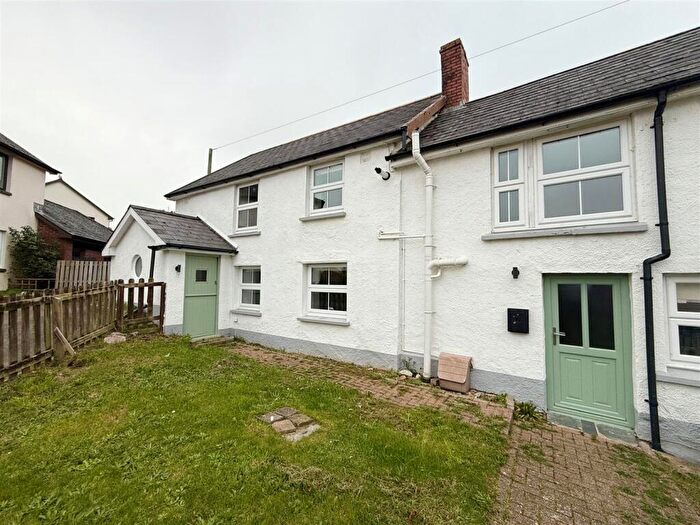 3 Bedroom Cottage To Rent In Chapel Street, Braunton, EX33