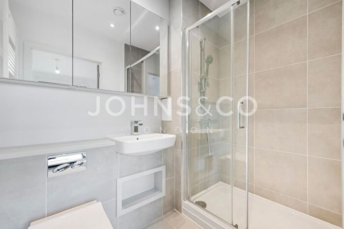 1 Bedroom Flat To Rent In Maclaren Court, Wembley, London, HA9