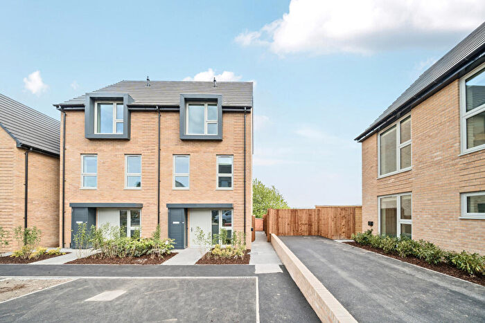 3 Bedroom Semi-Detached House To Rent In Wheatley Carr, Barrowford, BB9