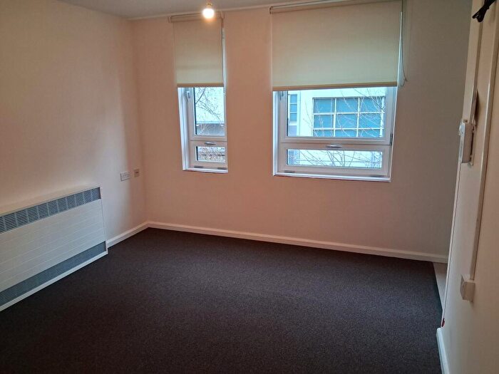 1 Bedroom Retirement Property To Rent In Thrawl Street, Spitalfields, London, E1