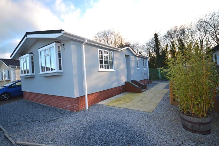 2 Bedroom Park Home For Sale In West Street, Whitland, SA34