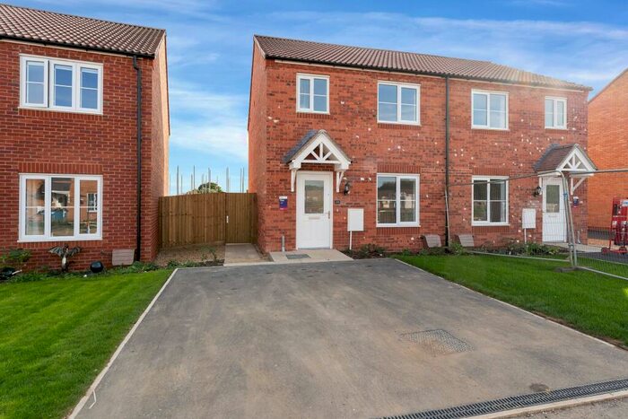 3 Bedroom Semi-Detached House To Rent In Forbes Avenue, Melton Mowbray, LE13