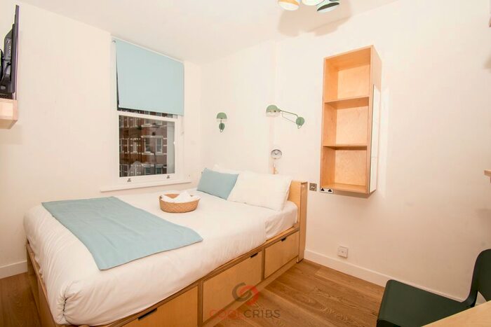 Studio To Rent In Philbeach Gardens, London, SW5