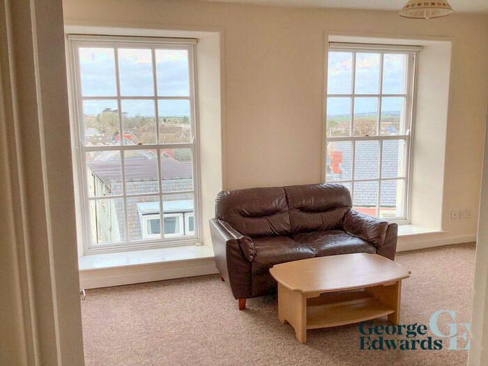 1 Bedroom Apartment To Rent In Apartment - Hill Street Haverfordwest, SA61