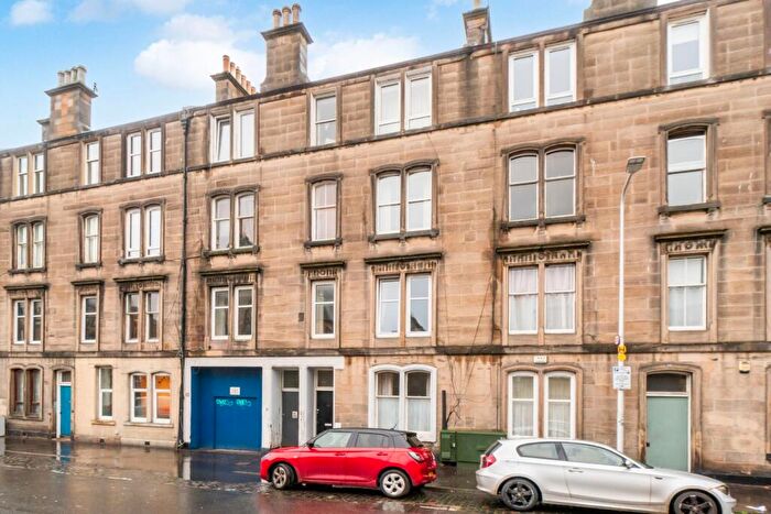2 Bedroom Flat For Sale In / Dalmeny Street, Leith, EH6